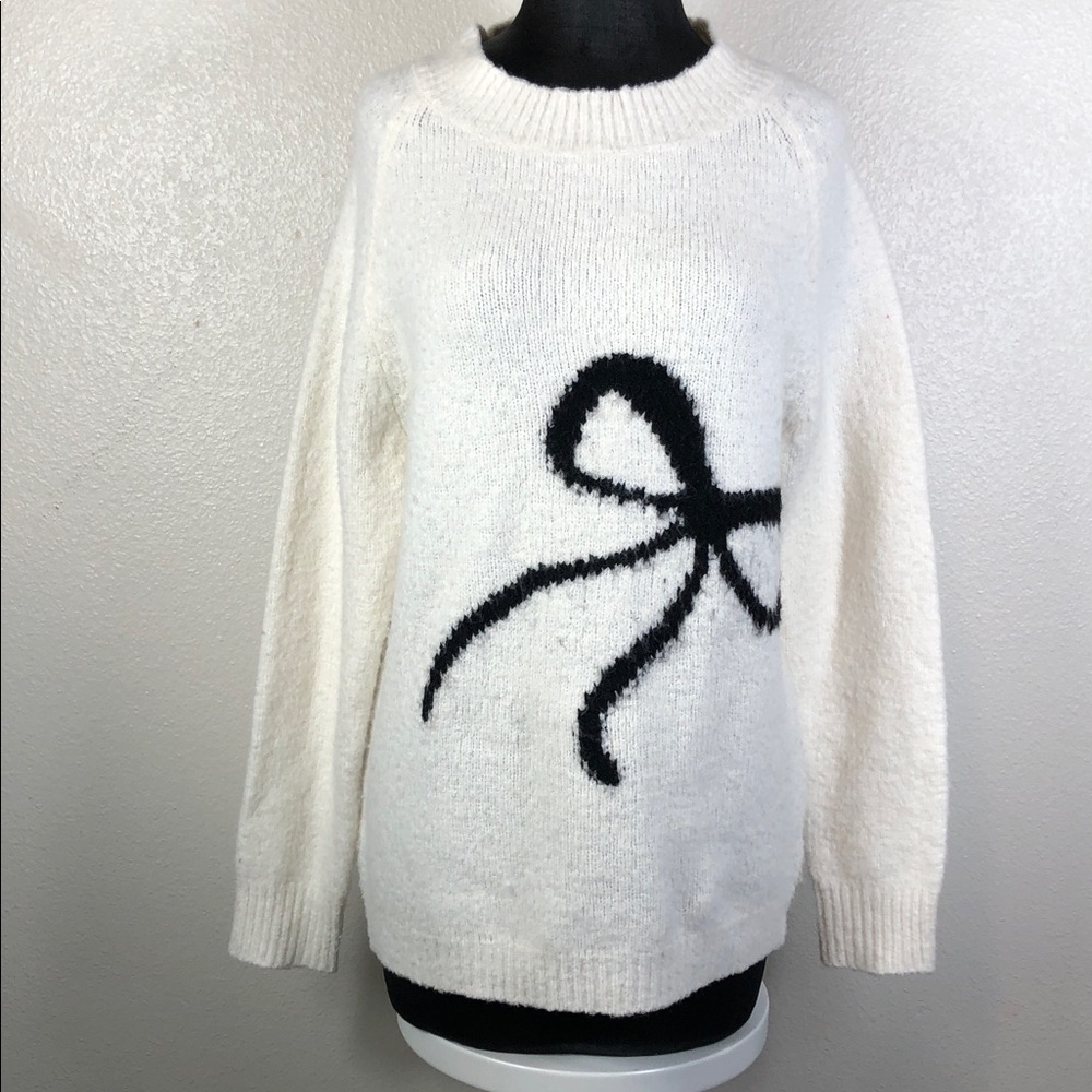 Pink Lily Sweater Beige Knit Black Bow Crewneck Long Sleeves Size XS